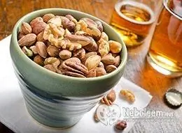 Although the calorie content of almonds is high, it is recommended in the diet