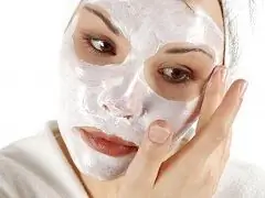 Masques à La Crème Sure Pour Le Visage Et Les Cheveux - Types, Application