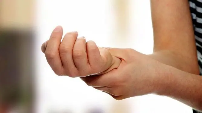 Right Hand Grows Numb: Causes And Treatment, Which Doctor To Contact