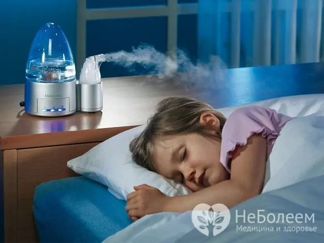 El aire interior seco puede provocar o empeorar la tos, por lo que recomendamos utilizar un humidificador