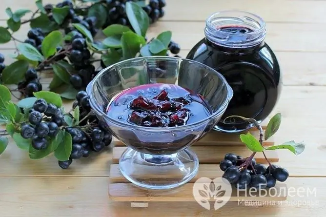 Aronia berries are used for medicinal purposes in any form: fresh, dried, processed