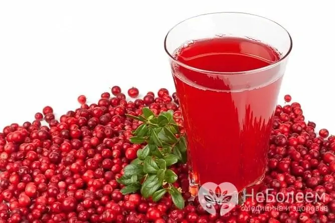 O suco de cranberry alivia bem a pressão e tem um efeito tônico