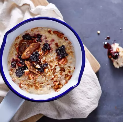 Calorie Porridge On Water And Milk