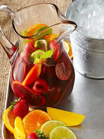 Sangria - The History Of The Drink, Types And Methods Of Preparation, Reviews