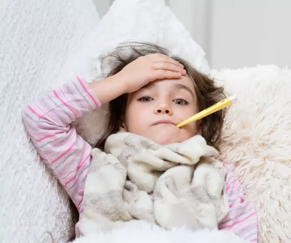 5 Ways To Lower Your Fever Without Medication